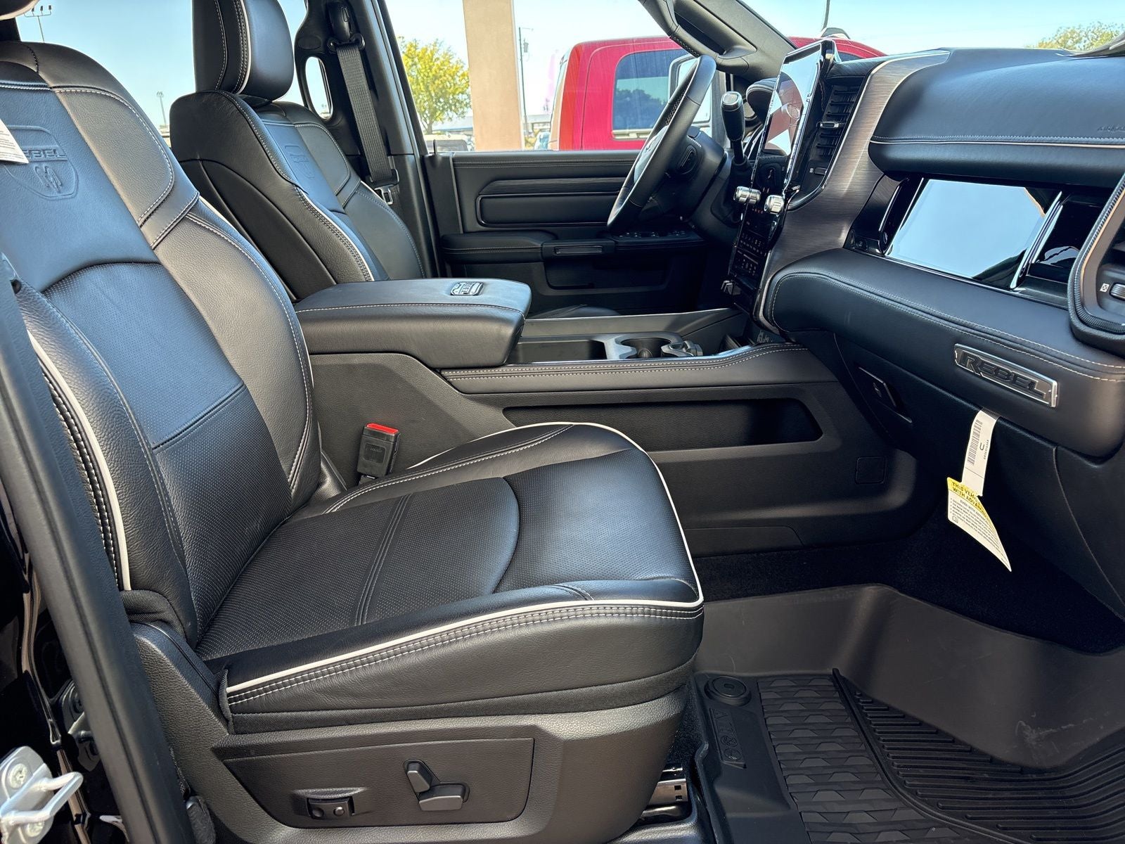 2025 RAM Ram 2500 RAM 2500 REBEL CREW CAB 4X4 6'4' BOX