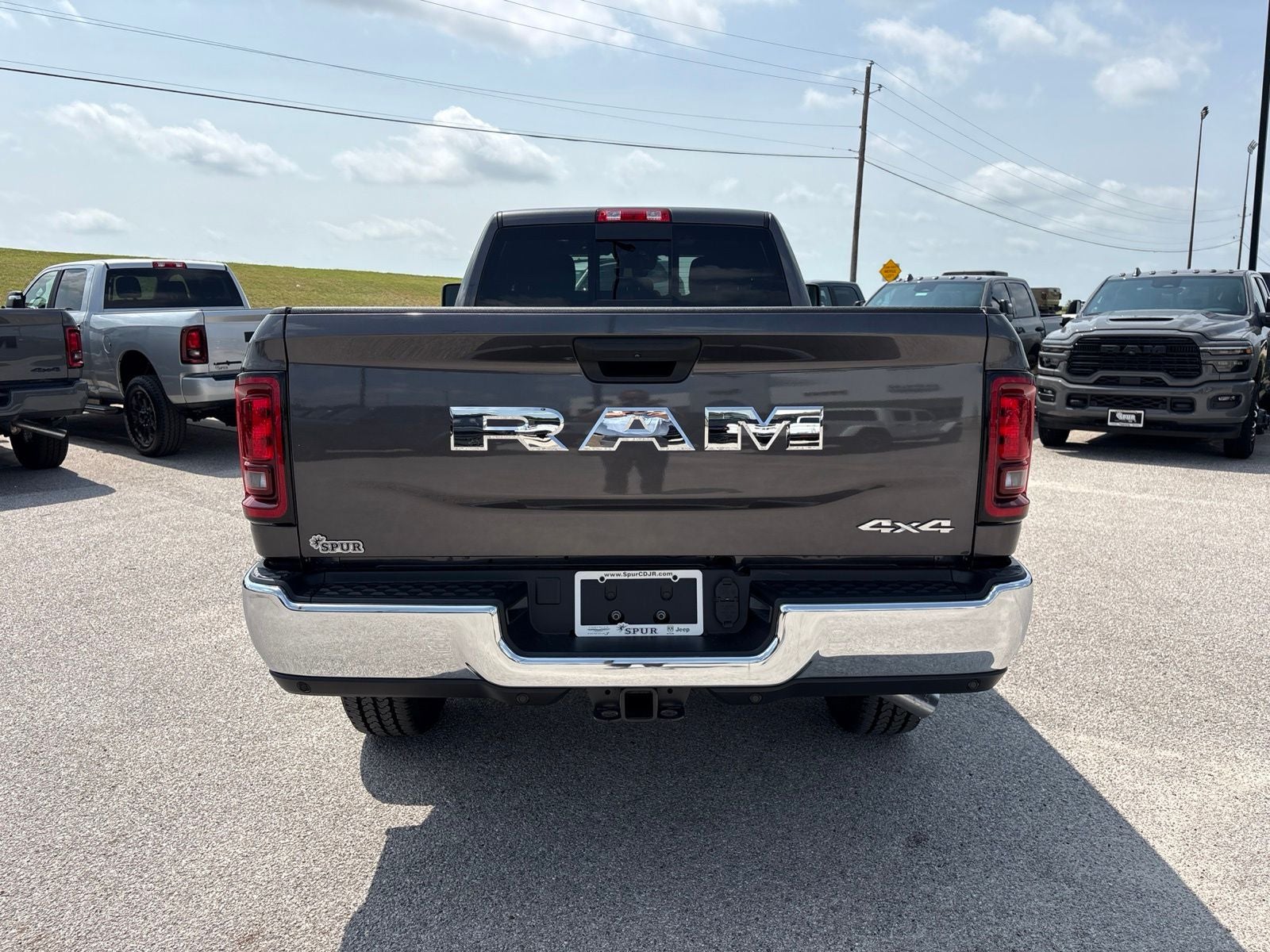 2026 RAM Ram 2500 RAM 2500 TRADESMAN CREW CAB 4X4 8' BOX