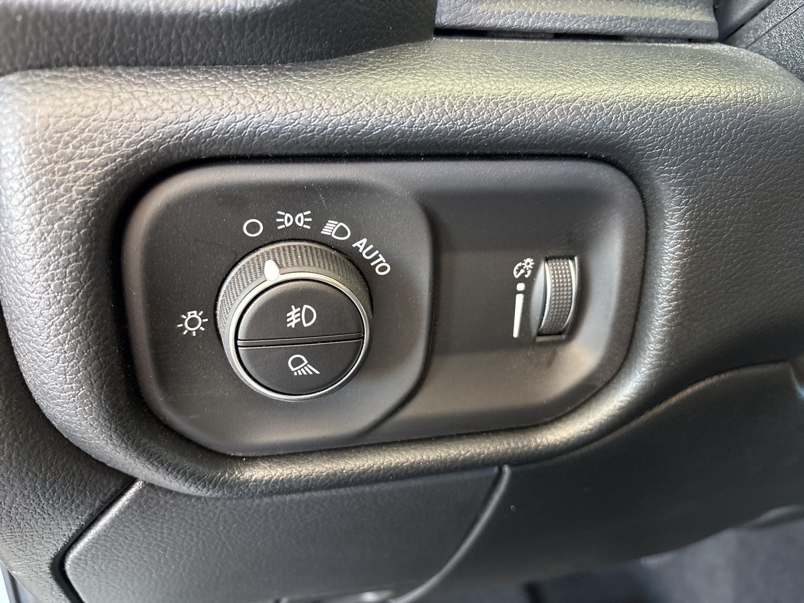 2026 RAM Ram 2500 RAM 2500 TRADESMAN CREW CAB 4X4 8' BOX