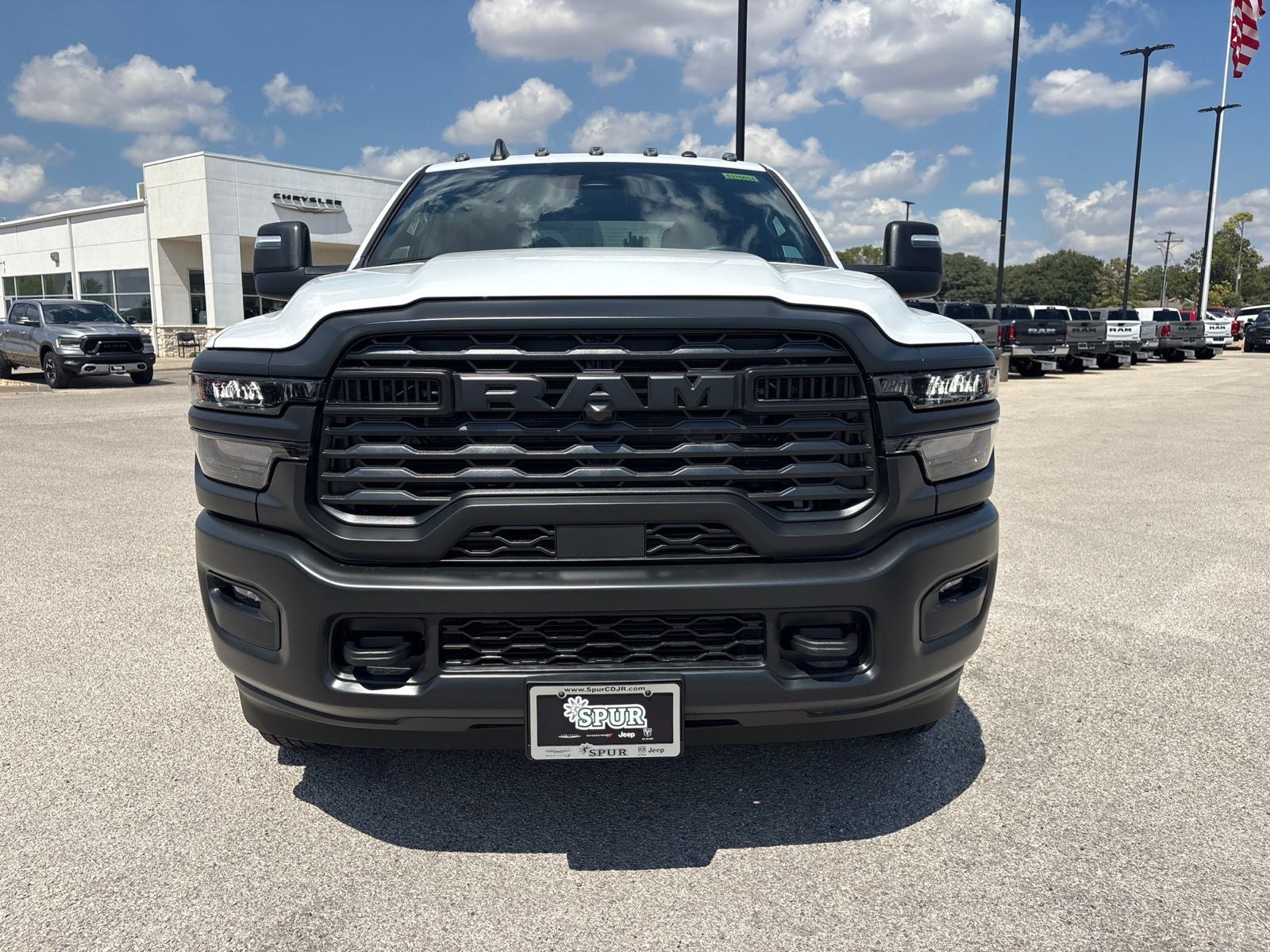 2027 RAM Ram 3500 Chassis Cab RAM 3500 TRADESMAN CREW CAB CHASSIS 4X4 60' CA