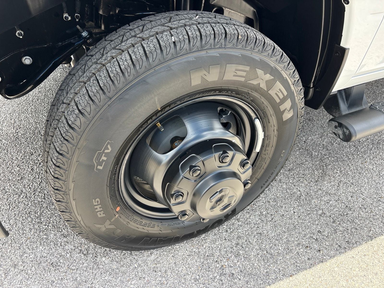 2027 RAM Ram 3500 Chassis Cab RAM 3500 TRADESMAN CREW CAB CHASSIS 4X4 60' CA