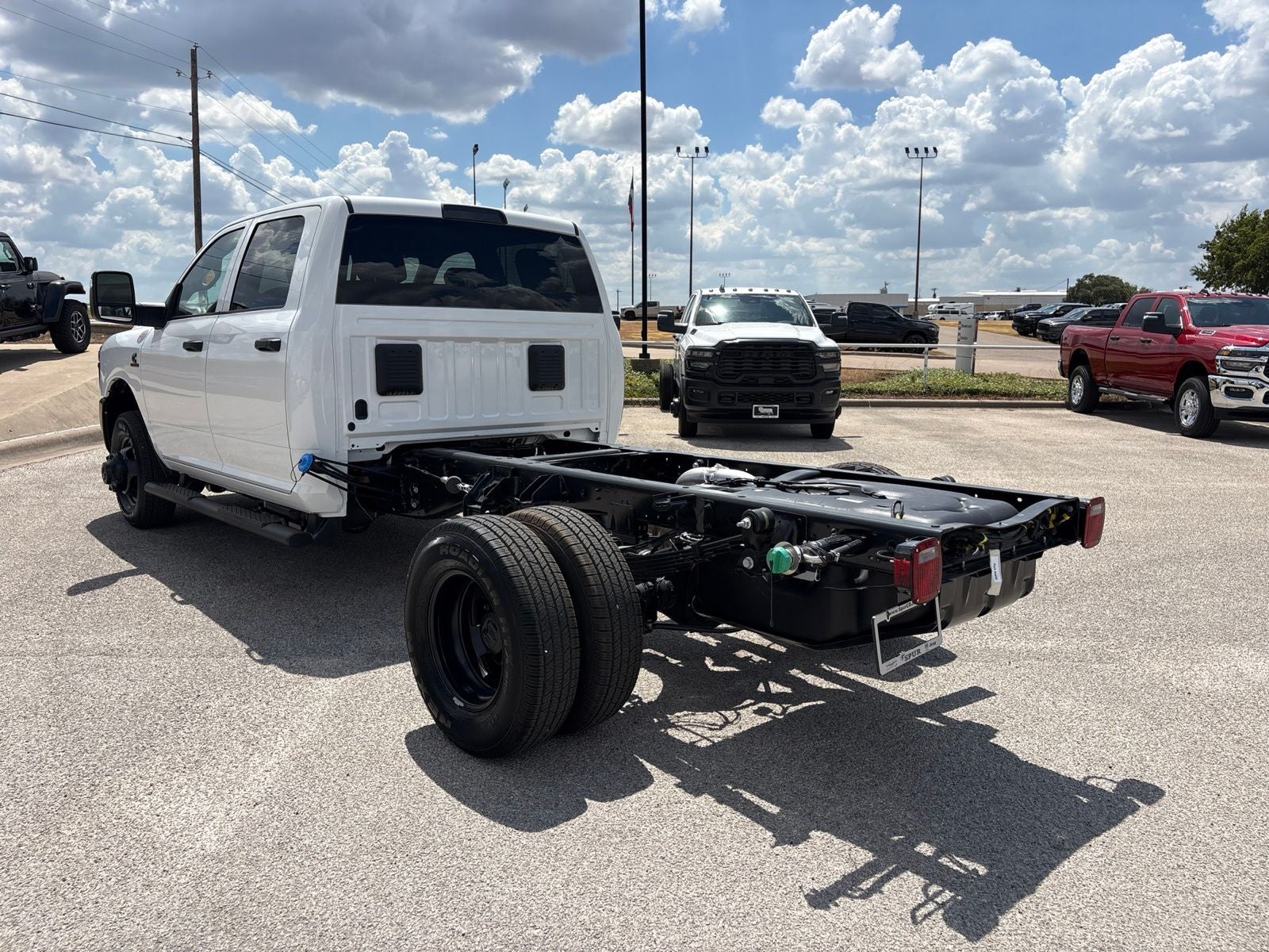 2027 RAM Ram 3500 Chassis Cab RAM 3500 TRADESMAN CREW CAB CHASSIS 4X4 60' CA