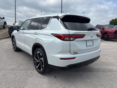 2022 Mitsubishi Outlander ES 2.5 S-AWC