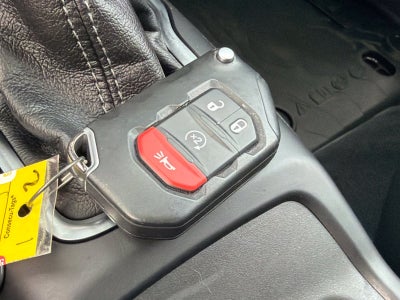 2025 Jeep Wrangler 2-Door Recon 4x4