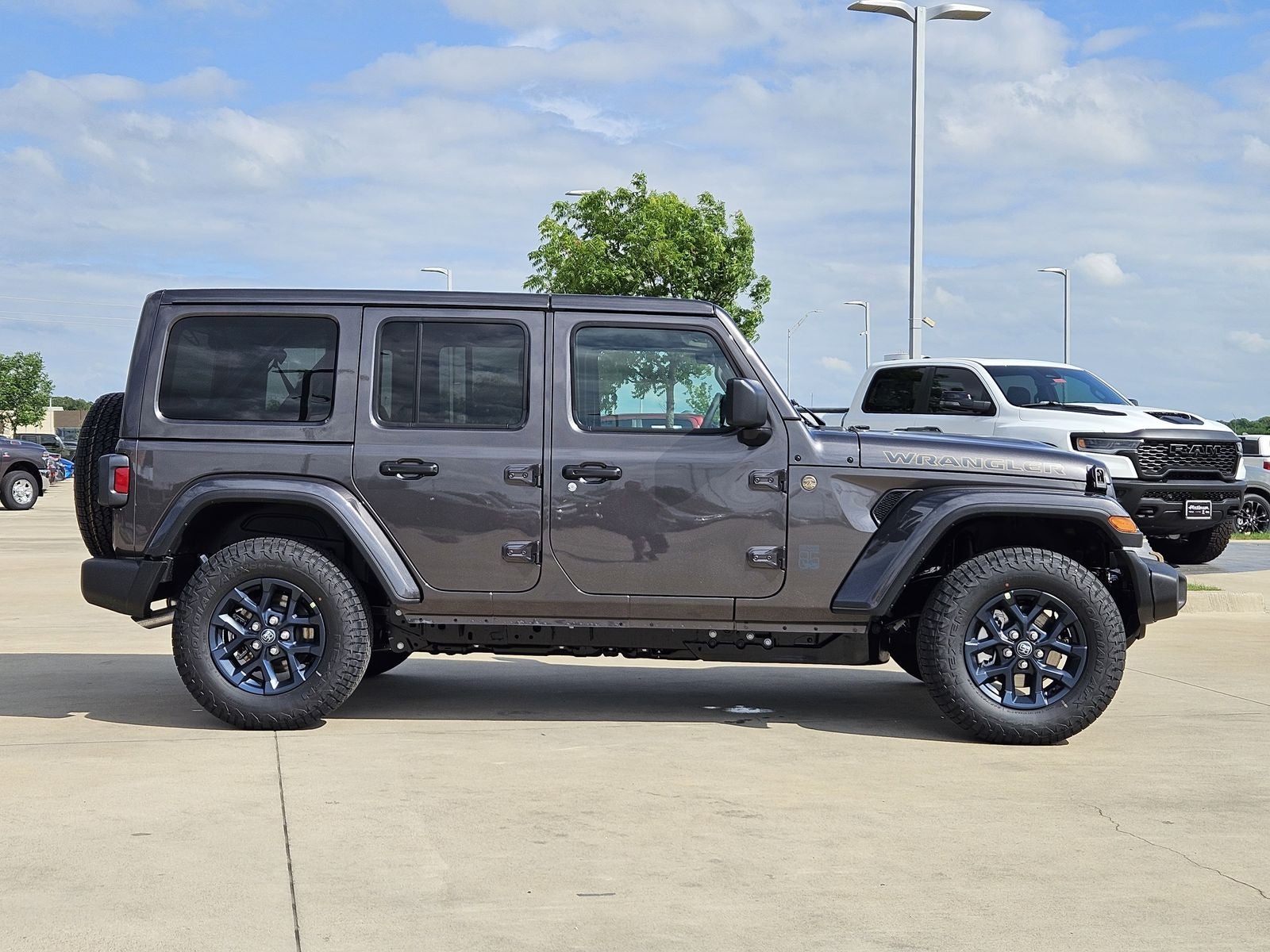 2026 Jeep Wrangler WRANGLER 4-DOOR 85TH ANNIVERSARY EDITION