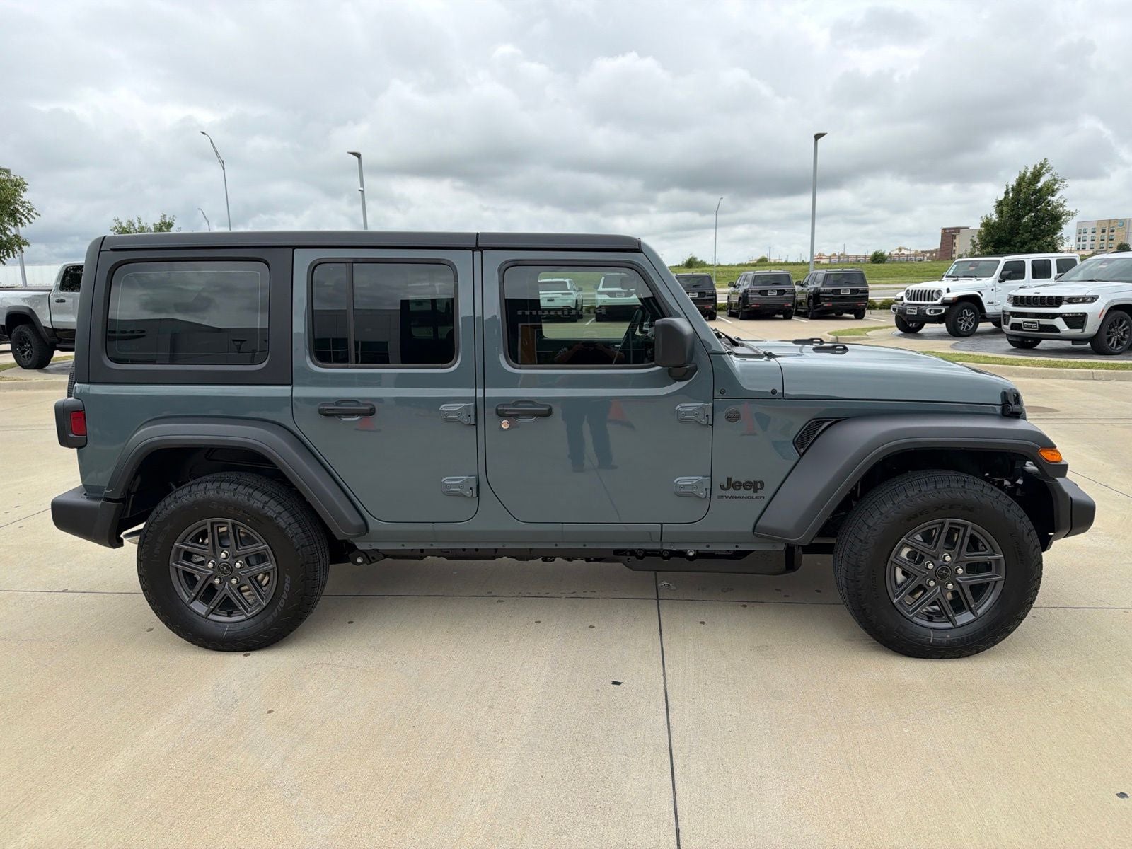 2026 Jeep Wrangler WRANGLER 4-DOOR SPORT