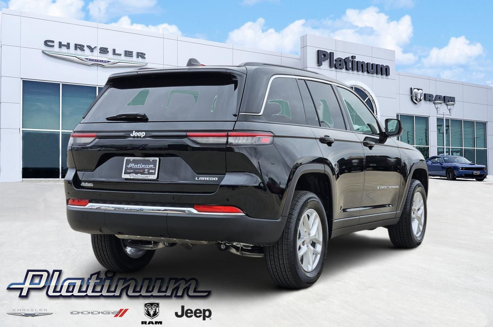 2026 Jeep Grand Cherokee GRAND CHEROKEE LAREDO 4X2