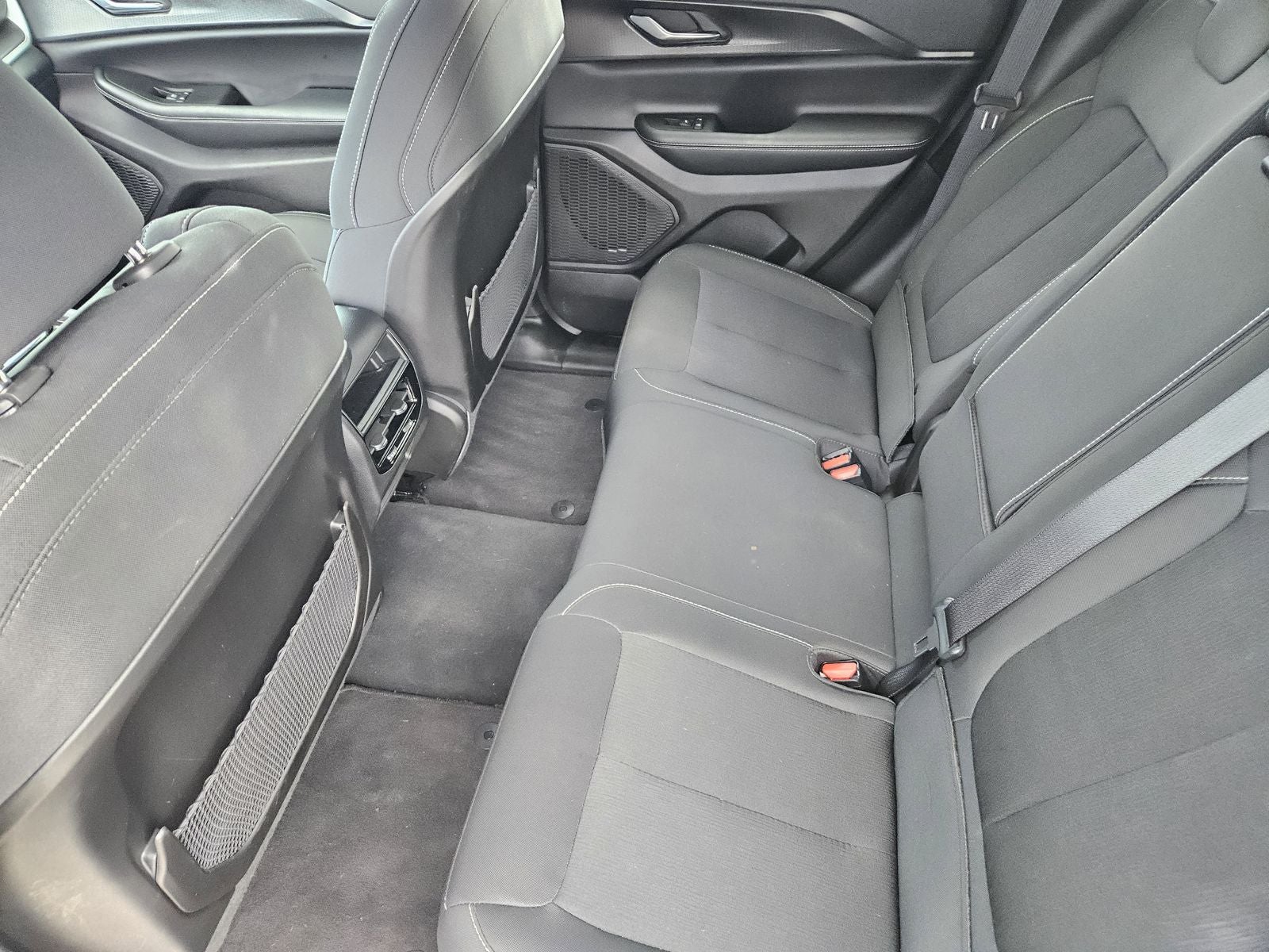 2026 Jeep Grand Cherokee GRAND CHEROKEE LAREDO 4X2