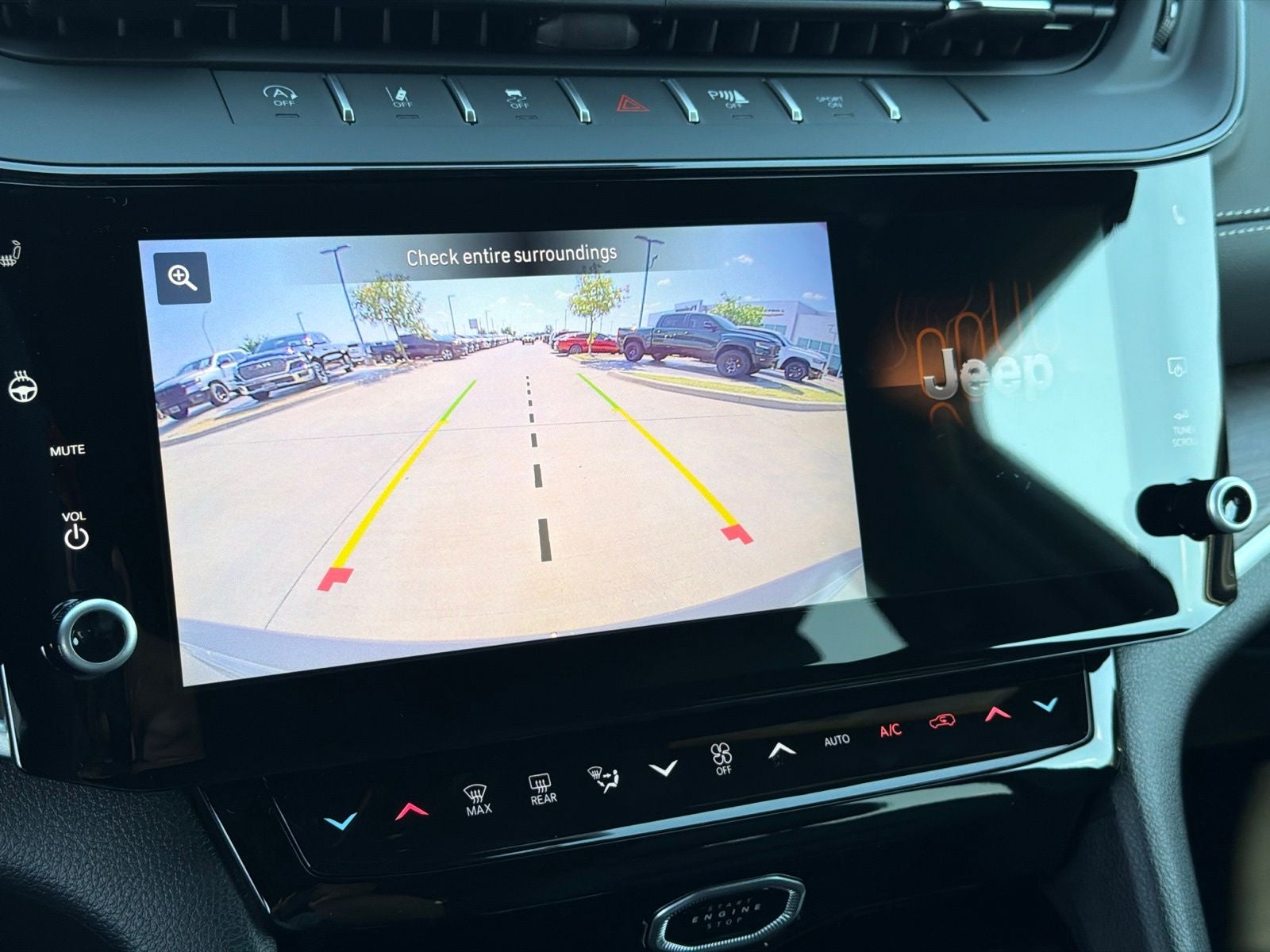 2027 Jeep Grand Cherokee GRAND CHEROKEE LIMITED 4X2