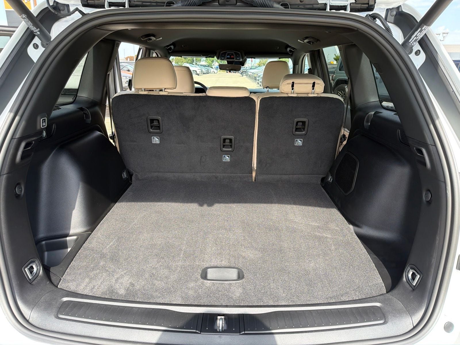 2027 Jeep Grand Cherokee GRAND CHEROKEE LIMITED 4X2
