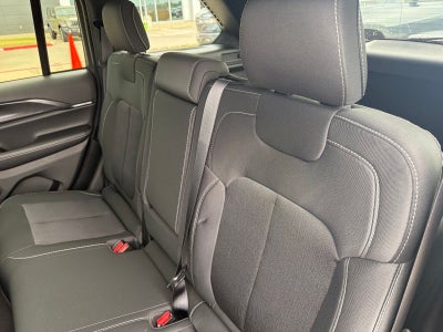 2026 Jeep Grand Cherokee GRAND CHEROKEE LAREDO 4X4