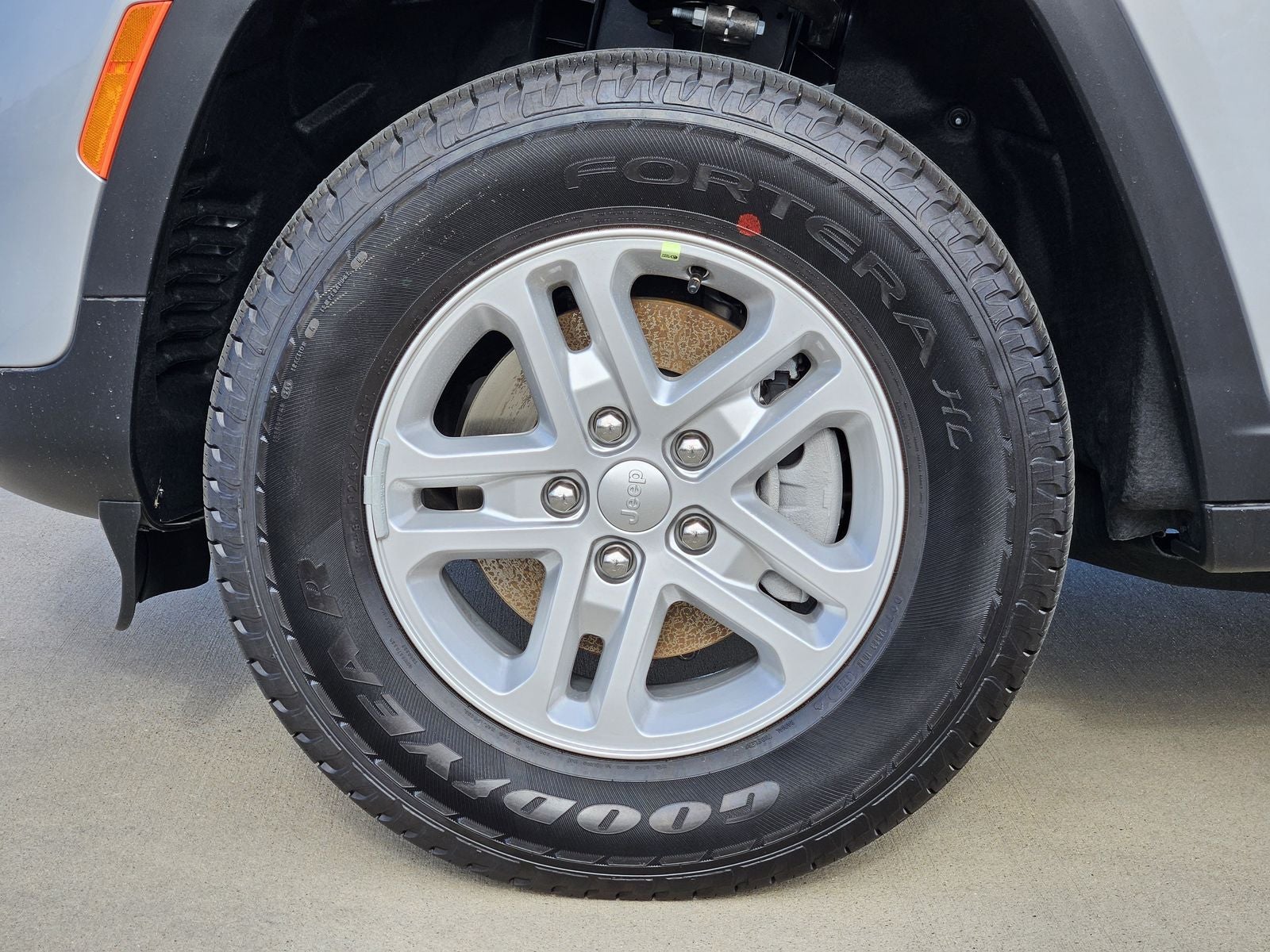 2025 Jeep Grand Cherokee GRAND CHEROKEE LAREDO 4X4