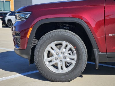 2025 Jeep Grand Cherokee GRAND CHEROKEE LAREDO 4X4