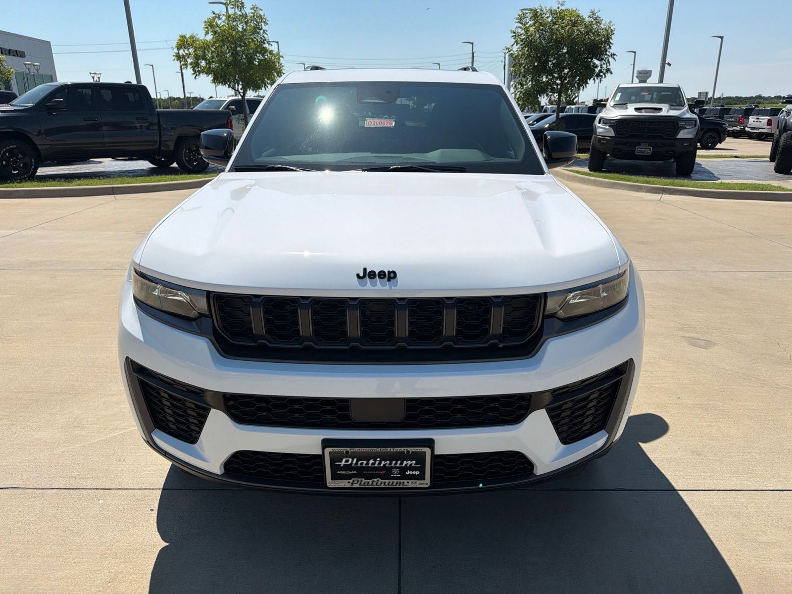 2026 Jeep Grand Cherokee GRAND CHEROKEE LAREDO ALTITUDE 4X4