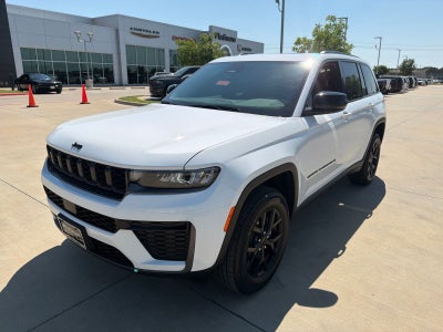 2026 Jeep Grand Cherokee GRAND CHEROKEE LAREDO ALTITUDE 4X4