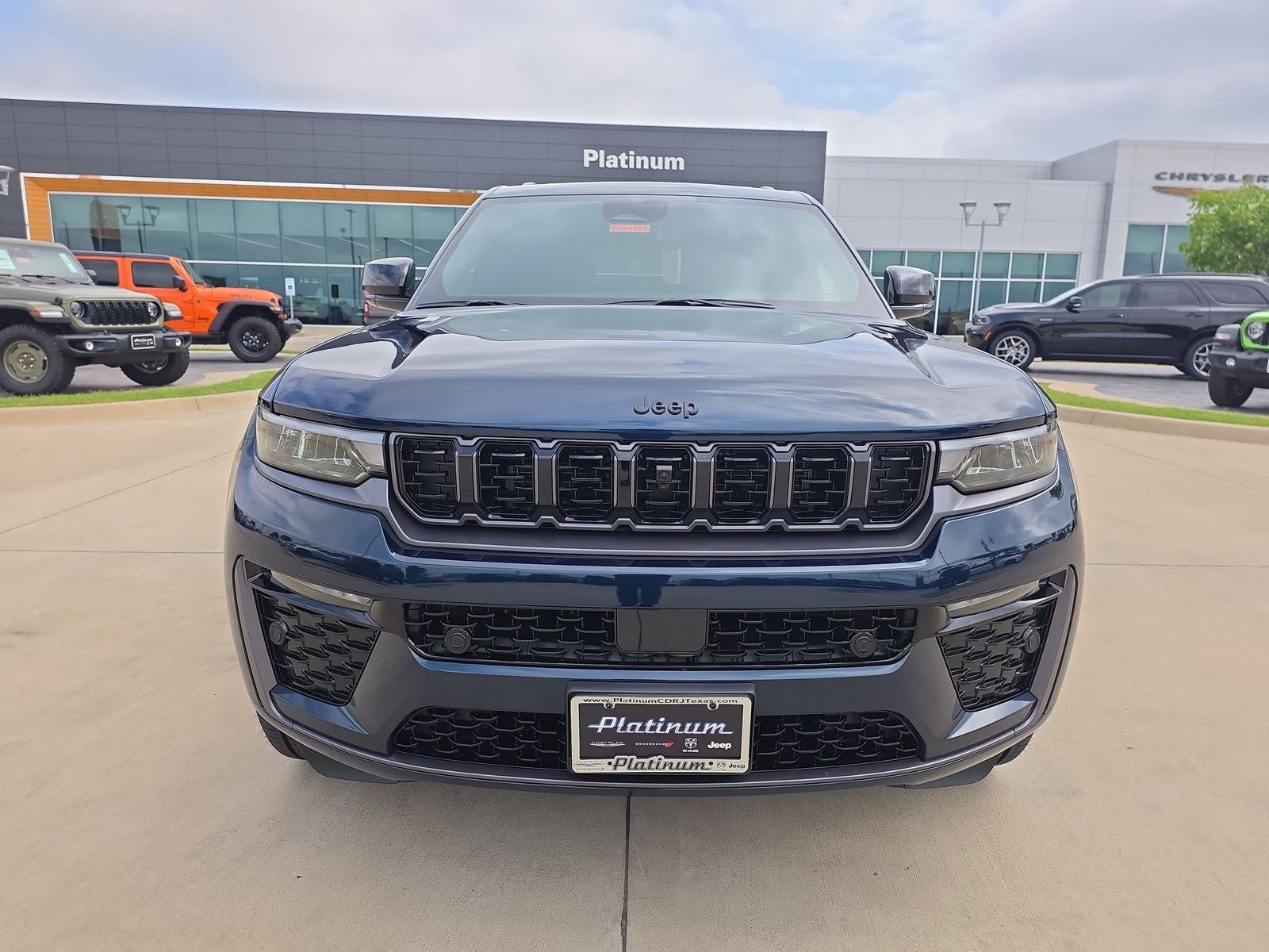 2026 Jeep Grand Cherokee GRAND CHEROKEE LIMITED RESERVE 4X4