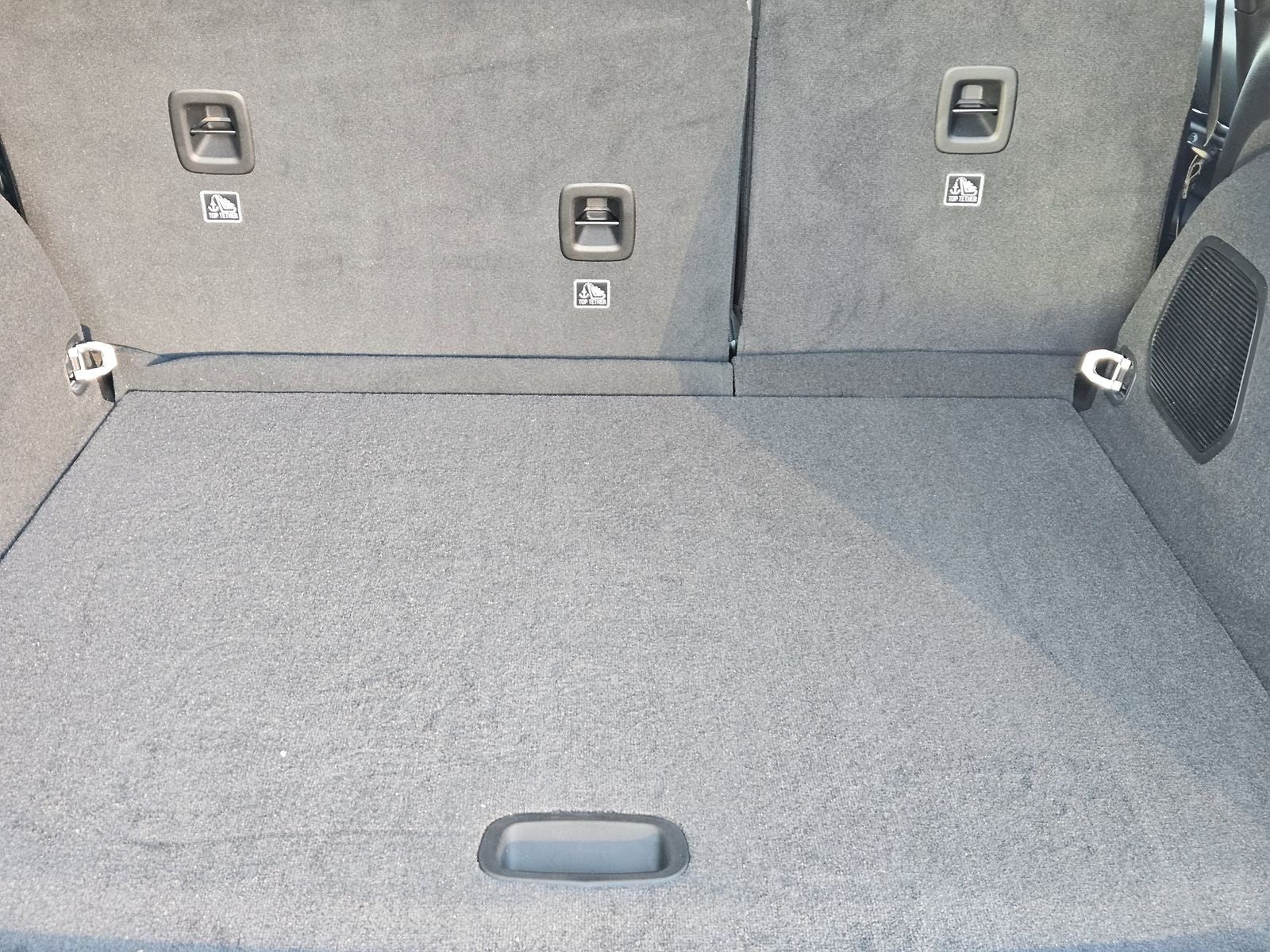 2025 Jeep Grand Cherokee GRAND CHEROKEE OVERLAND 4X4