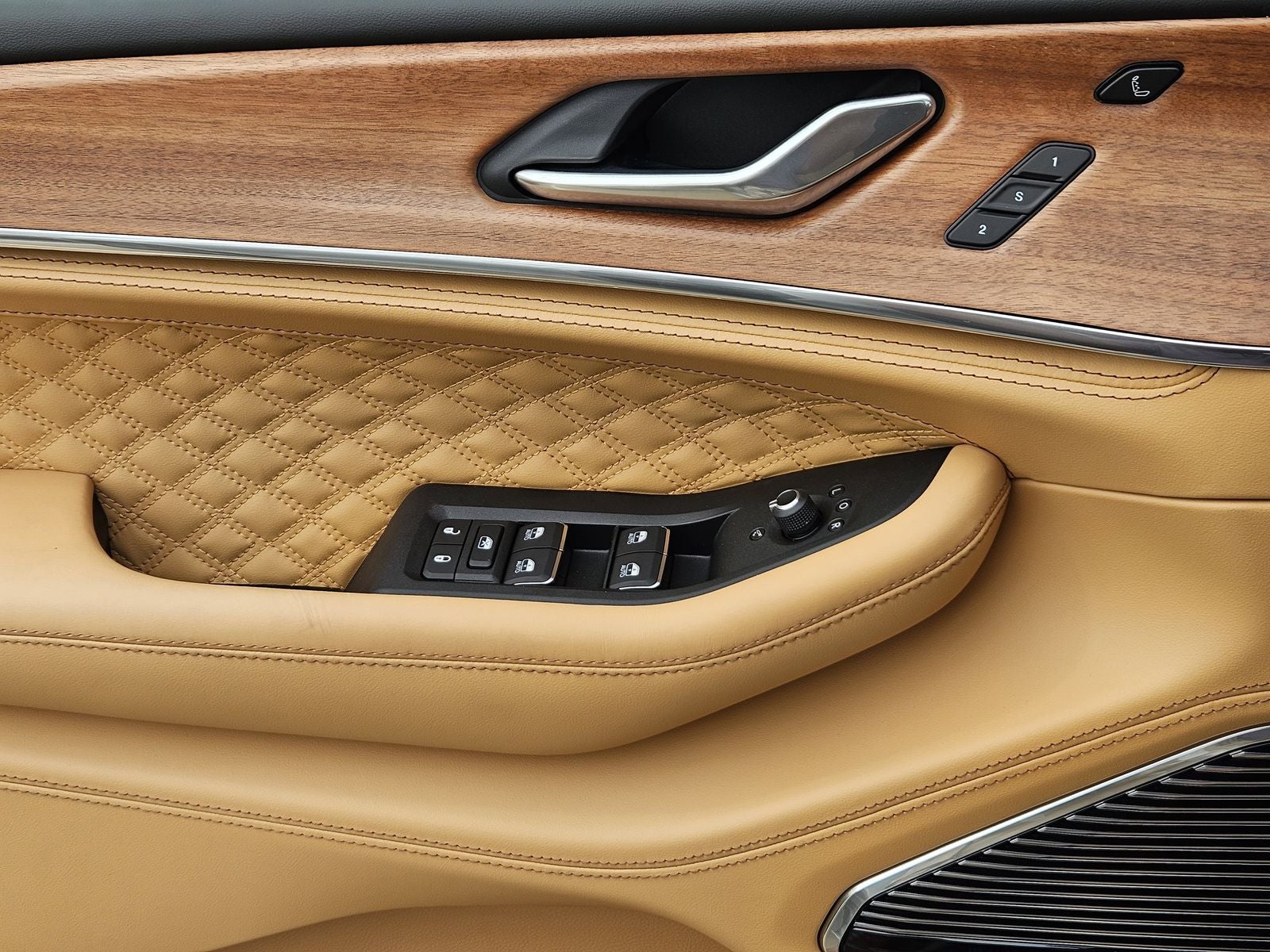 2026 Jeep Grand Cherokee GRAND CHEROKEE SUMMIT 4X4