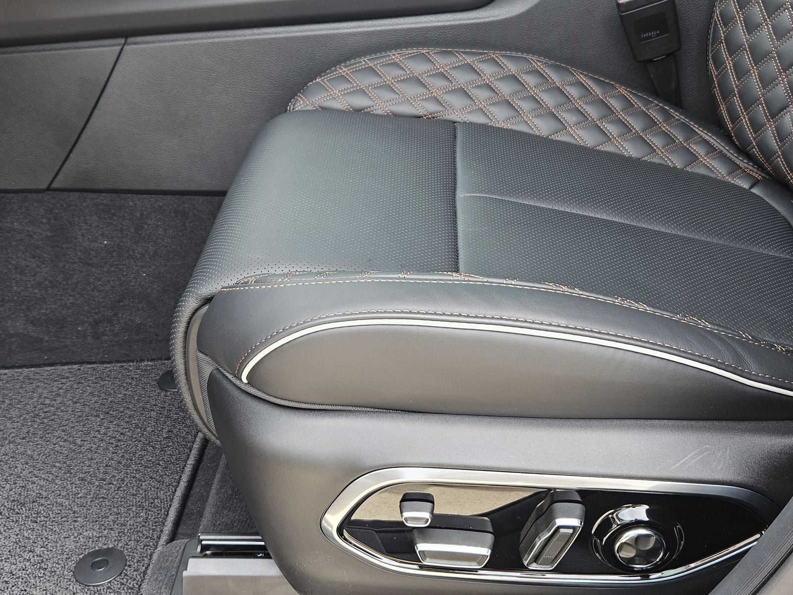 2026 Jeep Grand Cherokee GRAND CHEROKEE SUMMIT 4X4