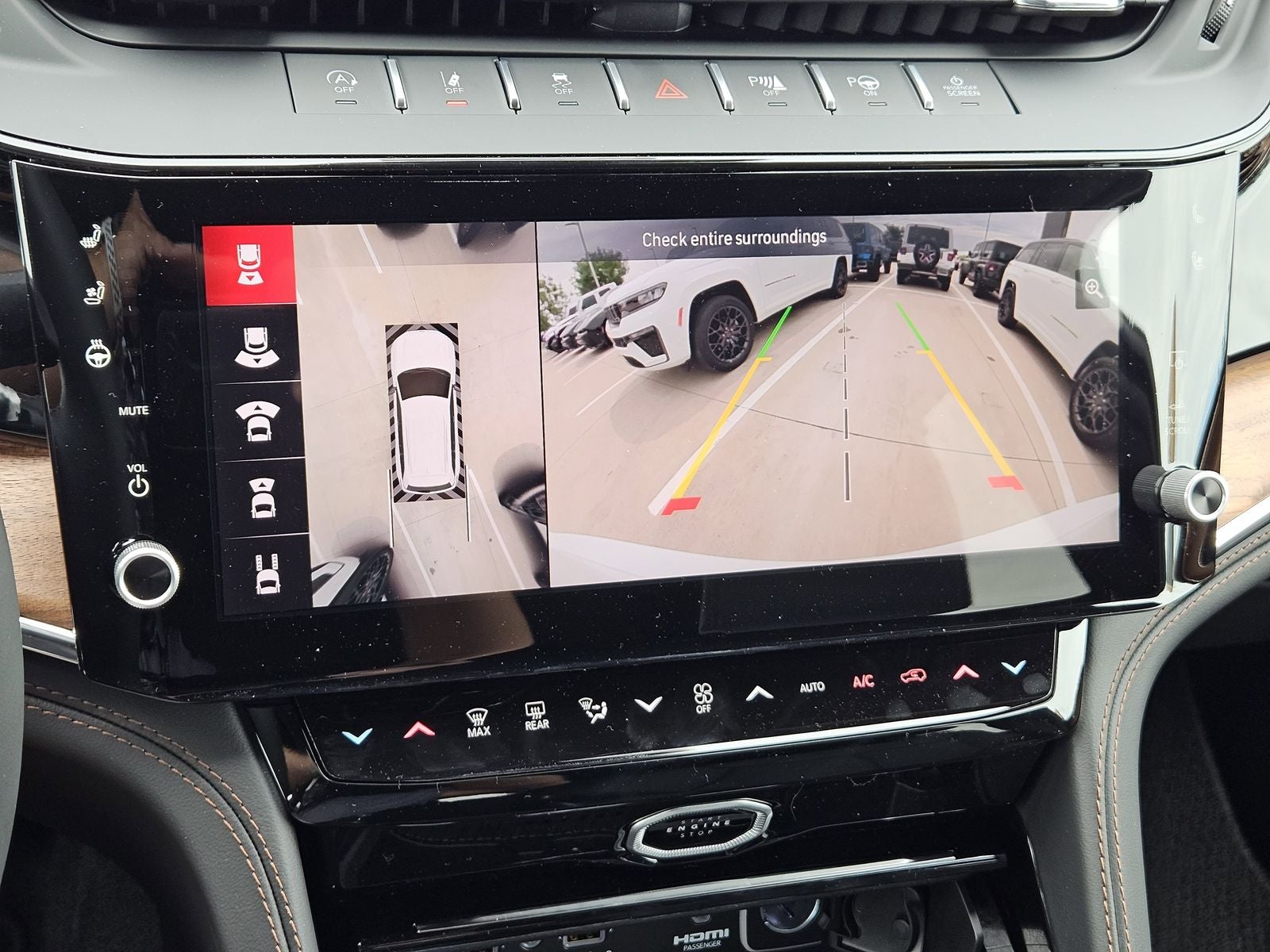 2026 Jeep Grand Cherokee GRAND CHEROKEE SUMMIT 4X4