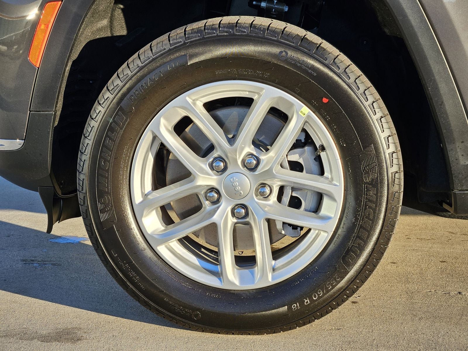 2025 Jeep Grand Cherokee L GRAND CHEROKEE L LAREDO X 4X2