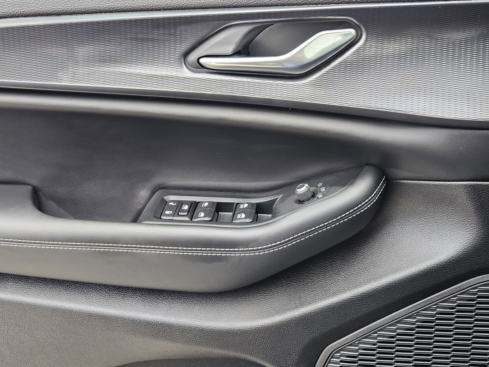 2026 Jeep Grand Cherokee L GRAND CHEROKEE L LAREDO 4X2