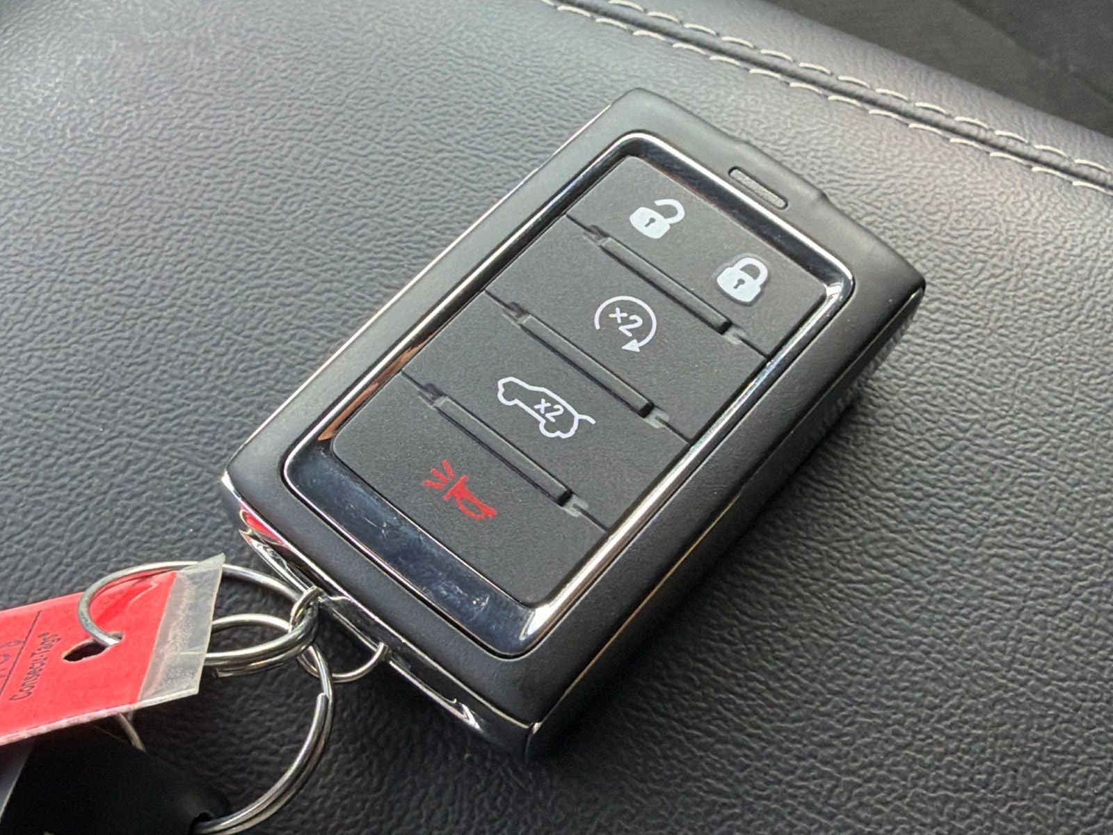 2027 Jeep Grand Cherokee L GRAND CHEROKEE L LAREDO ALTITUDE 4X2