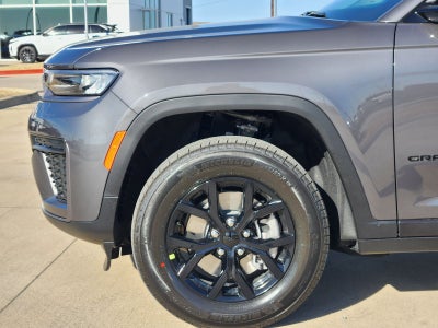 2026 Jeep Grand Cherokee L GRAND CHEROKEE L LAREDO ALTITUDE 4X2