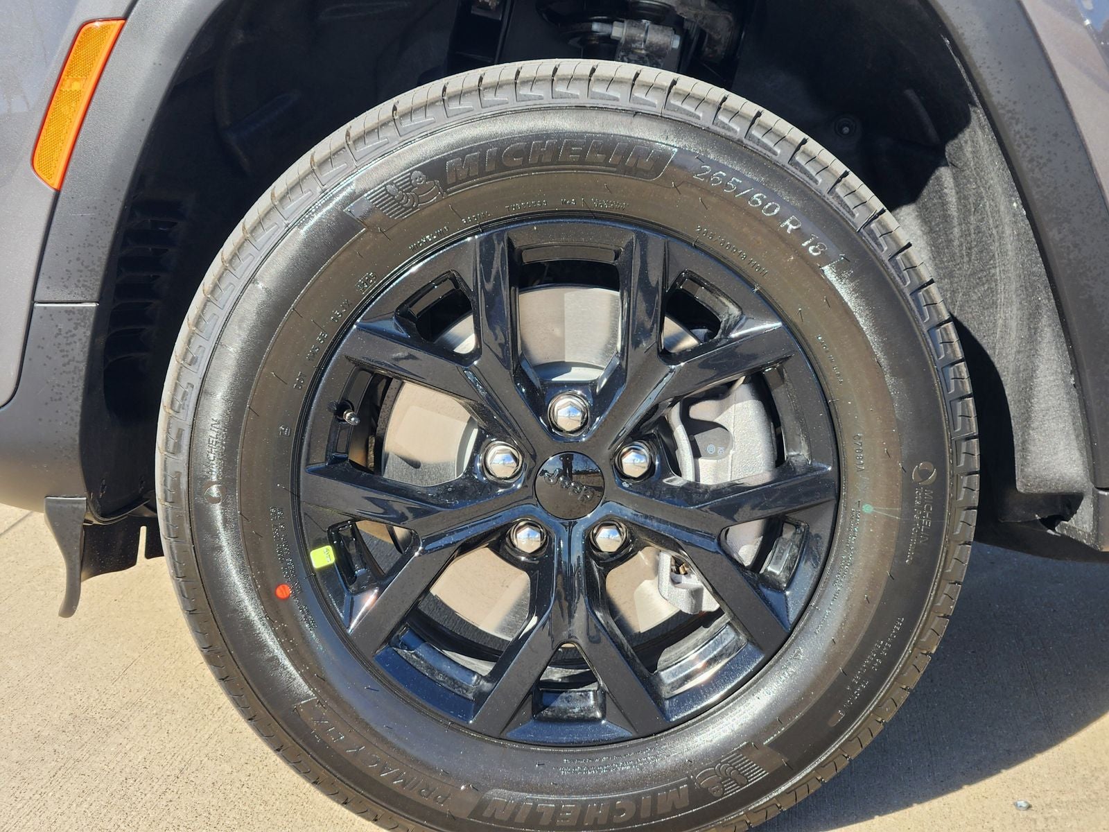 2026 Jeep Grand Cherokee L GRAND CHEROKEE L LAREDO ALTITUDE 4X2