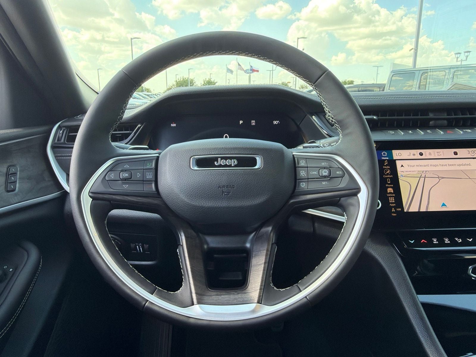 2027 Jeep Grand Cherokee L GRAND CHEROKEE L LIMITED 4X2