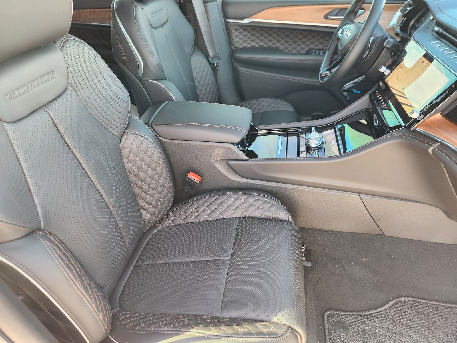 2026 Jeep Grand Cherokee L GRAND CHEROKEE L SUMMIT 4X4