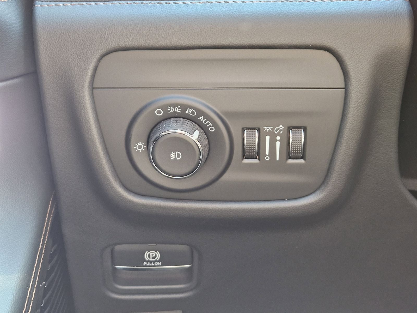 2026 Jeep Grand Cherokee L GRAND CHEROKEE L SUMMIT 4X4