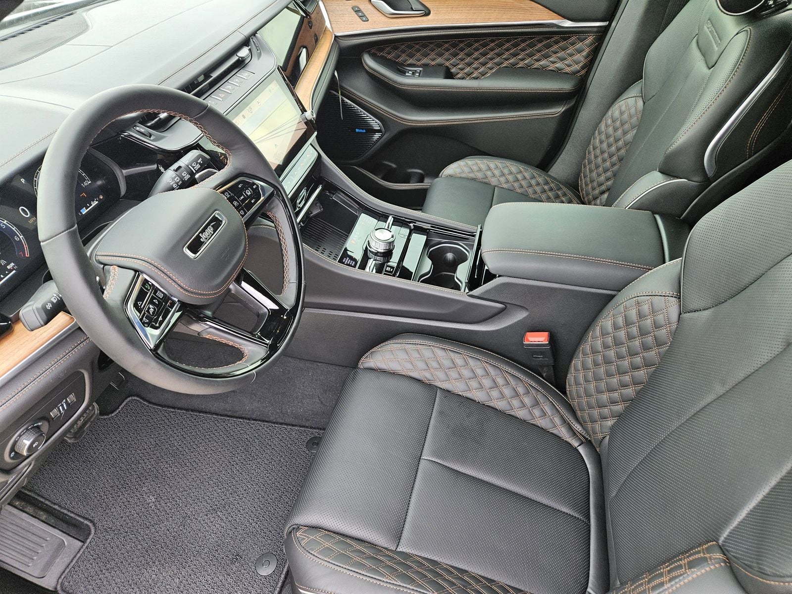 2026 Jeep Grand Cherokee L GRAND CHEROKEE L SUMMIT 4X4