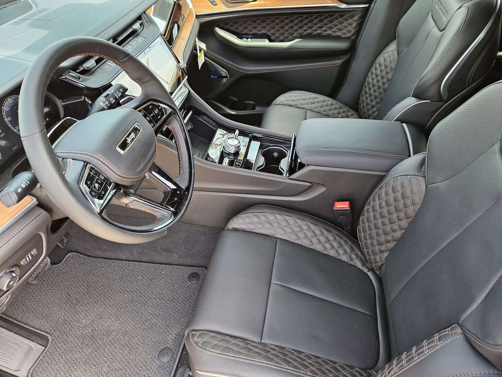 2026 Jeep Grand Cherokee L GRAND CHEROKEE L SUMMIT 4X4