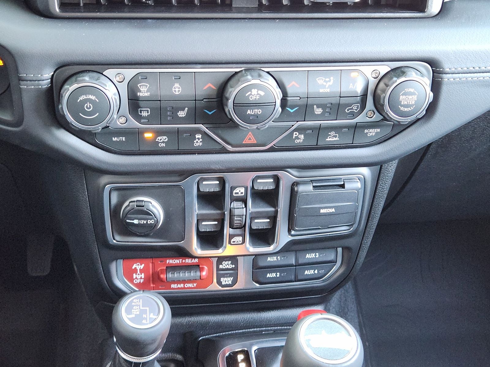 2026 Jeep Wrangler WRANGLER 4-DOOR MOAB 392