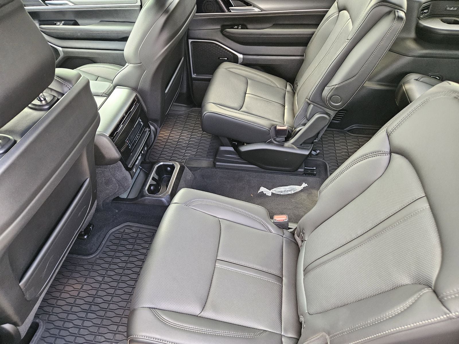 2026 Jeep Grand Wagoneer GRAND WAGONEER UPLAND 4X4