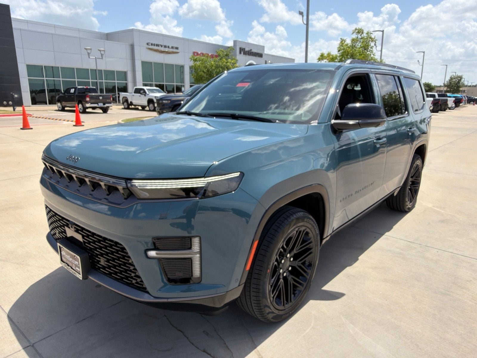 2026 Jeep Grand Wagoneer GRAND WAGONEER LIMITED RESERVE 4X4