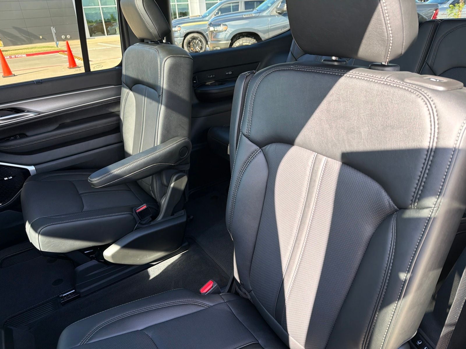 2026 Jeep Grand Wagoneer GRAND WAGONEER LIMITED RESERVE 4X4