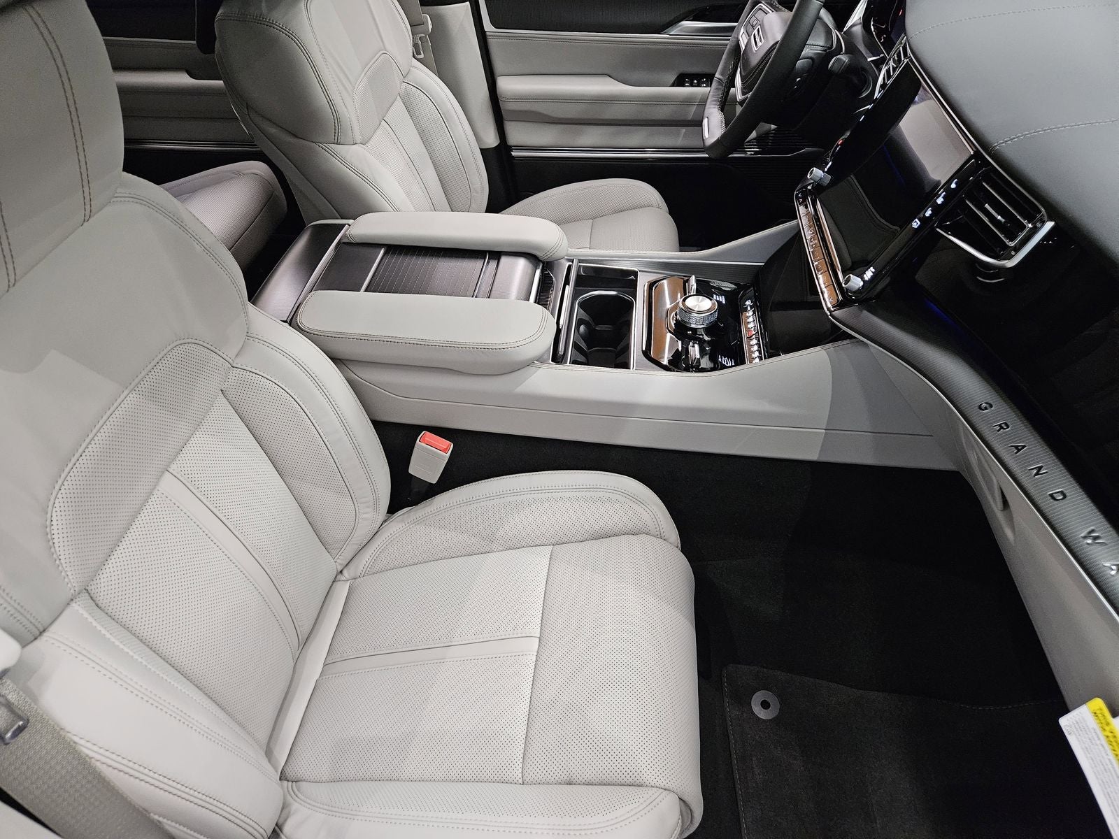 2026 Jeep Grand Wagoneer GRAND WAGONEER SUMMIT OBSIDIAN 4X4