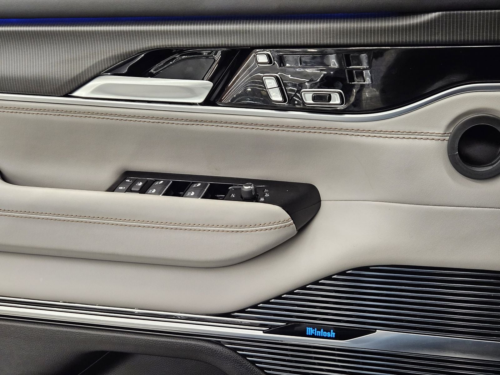 2026 Jeep Grand Wagoneer GRAND WAGONEER SUMMIT OBSIDIAN 4X4