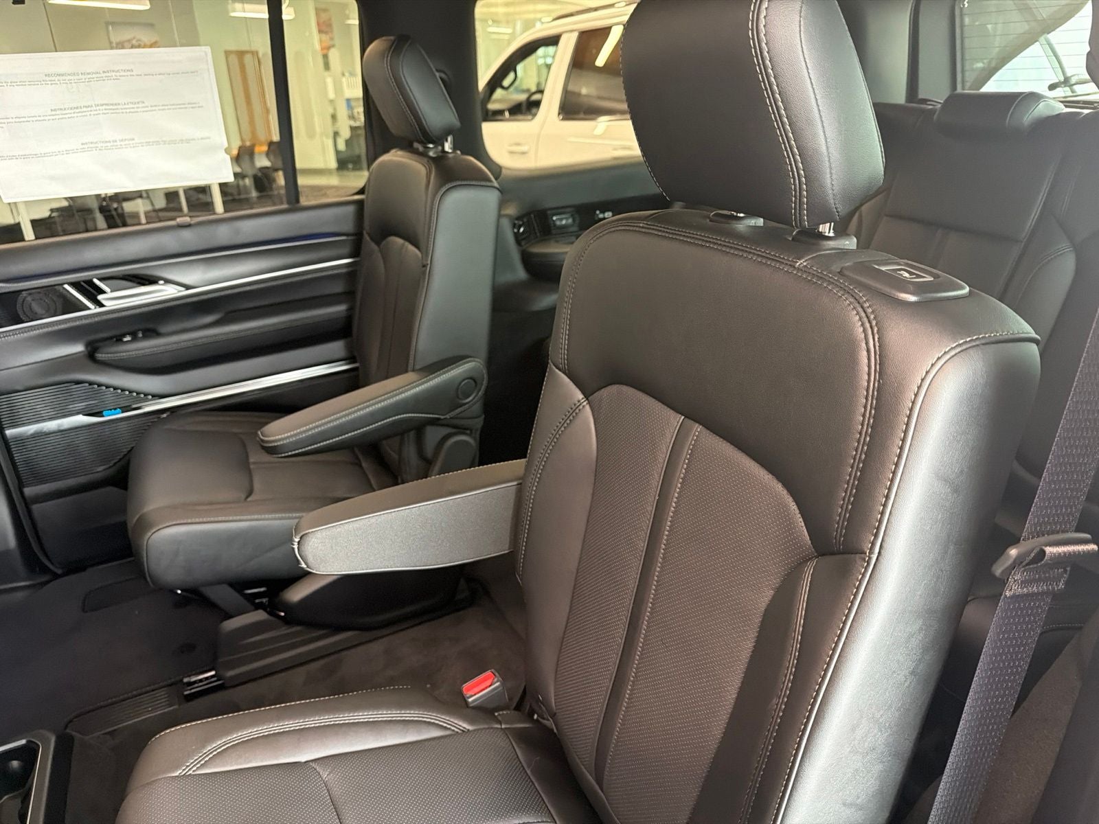 2026 Jeep Grand Wagoneer GRAND WAGONEER SUMMIT OBSIDIAN 4X4