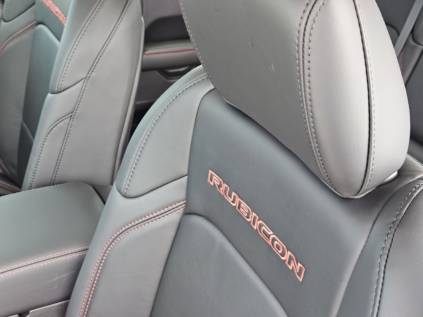 2026 Jeep Gladiator GLADIATOR SHADOW OPS 4X4