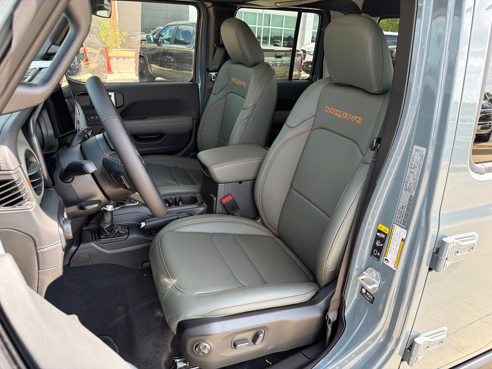 2026 Jeep Gladiator GLADIATOR MOJAVE 4X4