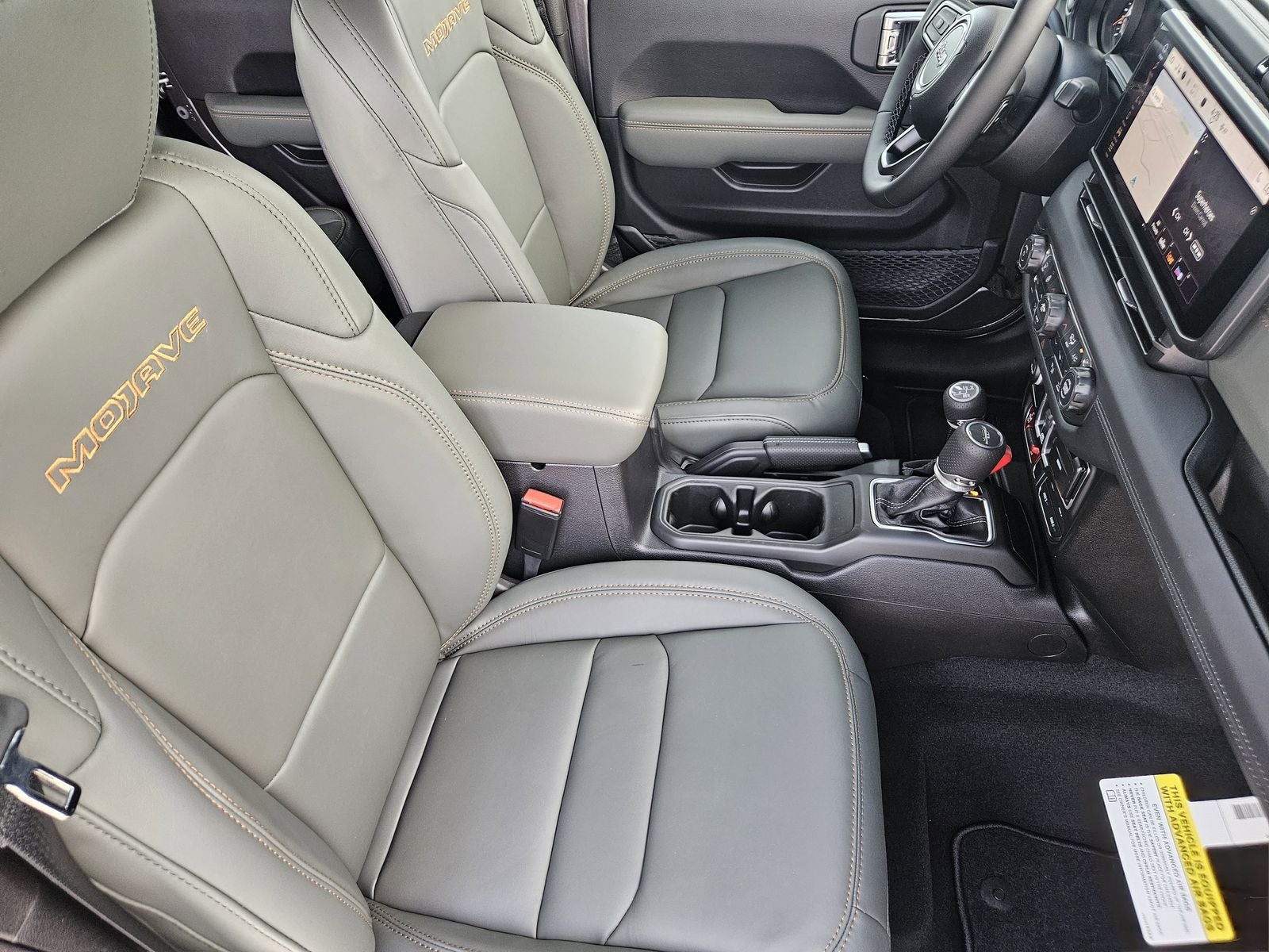 2026 Jeep Gladiator GLADIATOR MOJAVE X 4X4