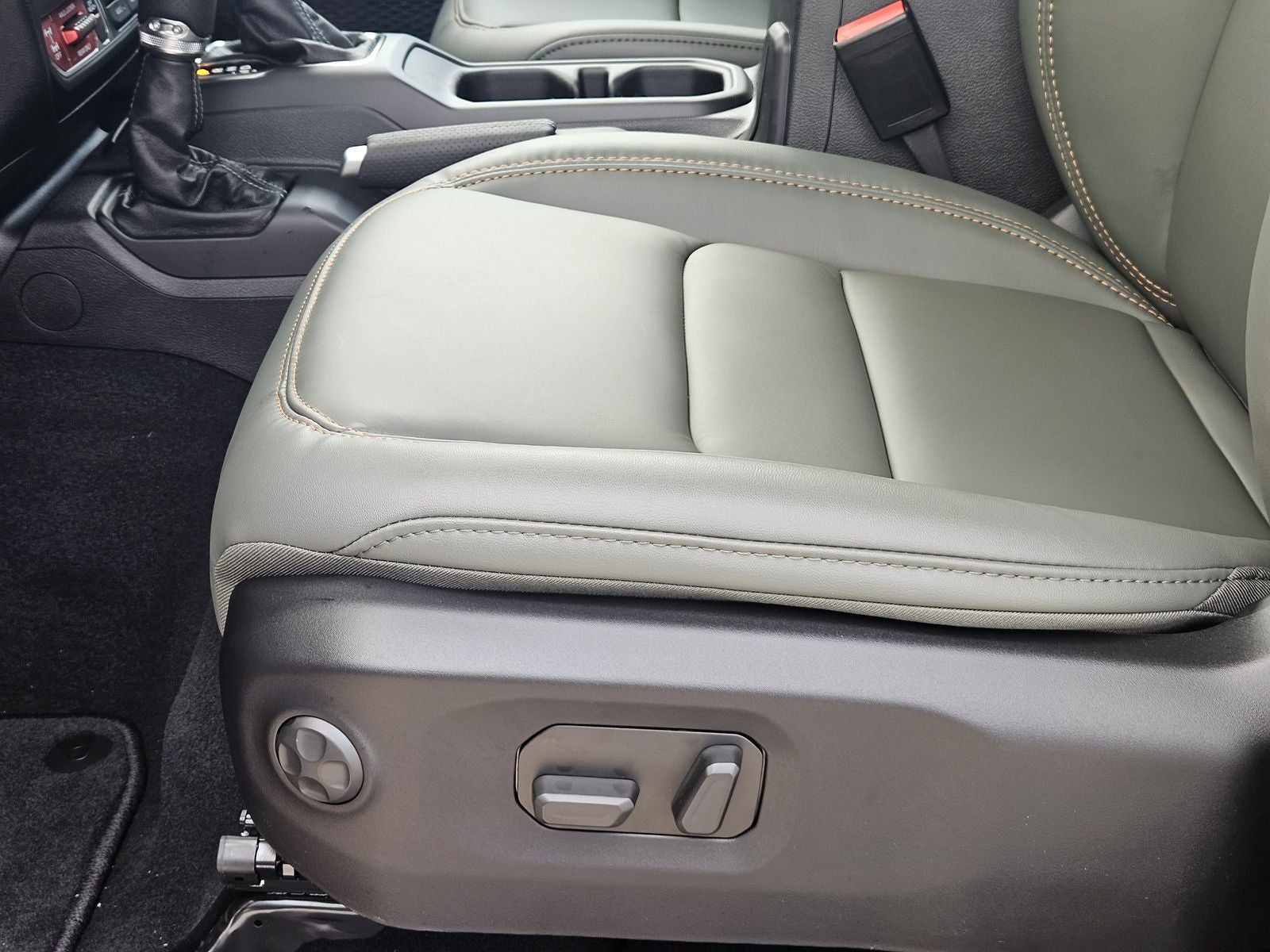 2026 Jeep Gladiator GLADIATOR MOJAVE X 4X4