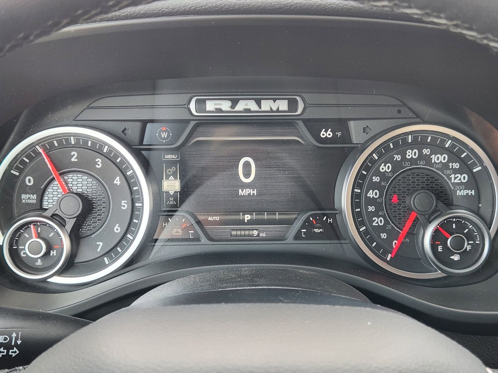 2026 RAM Ram 1500 RAM 1500 LONE STAR CREW CAB 4X2 5'7' BOX