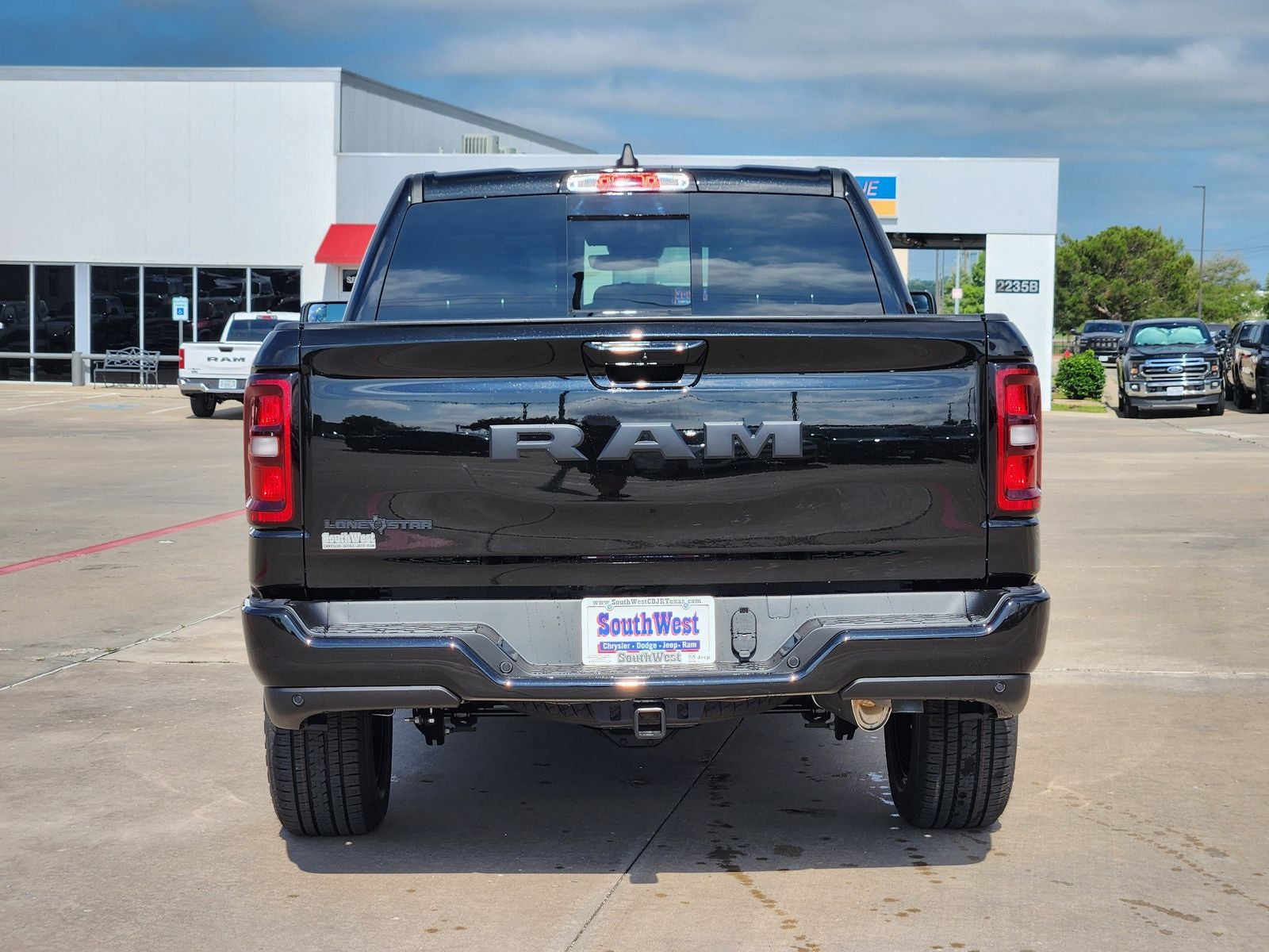2026 RAM Ram 1500 RAM 1500 LONE STAR CREW CAB 4X2 5'7' BOX
