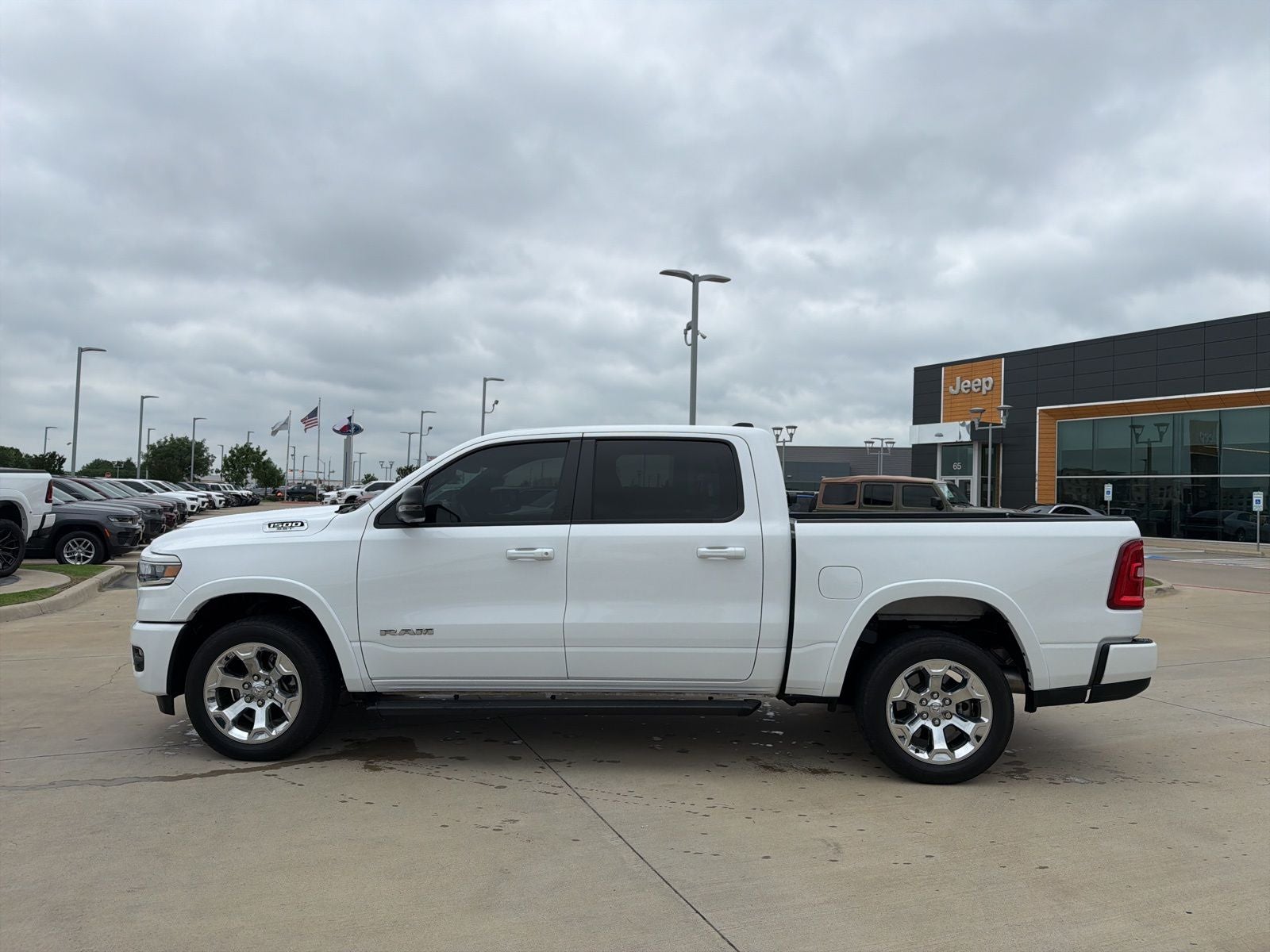 2025 RAM Ram 1500 Lone Star Crew Cab 4x2 5'7' Box