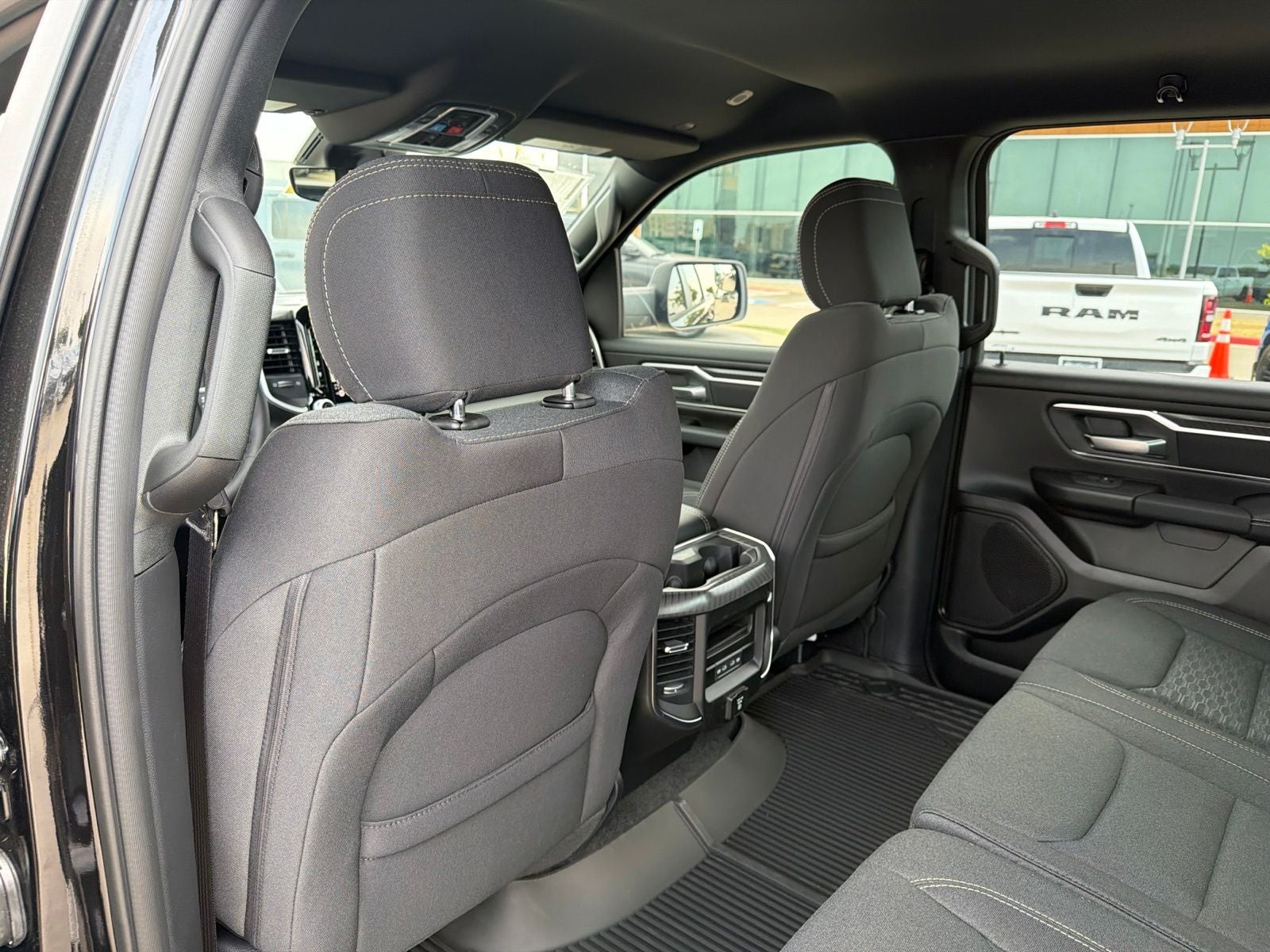 2027 RAM Ram 1500 RAM 1500 LONE STAR CREW CAB 4X2 5'7' BOX