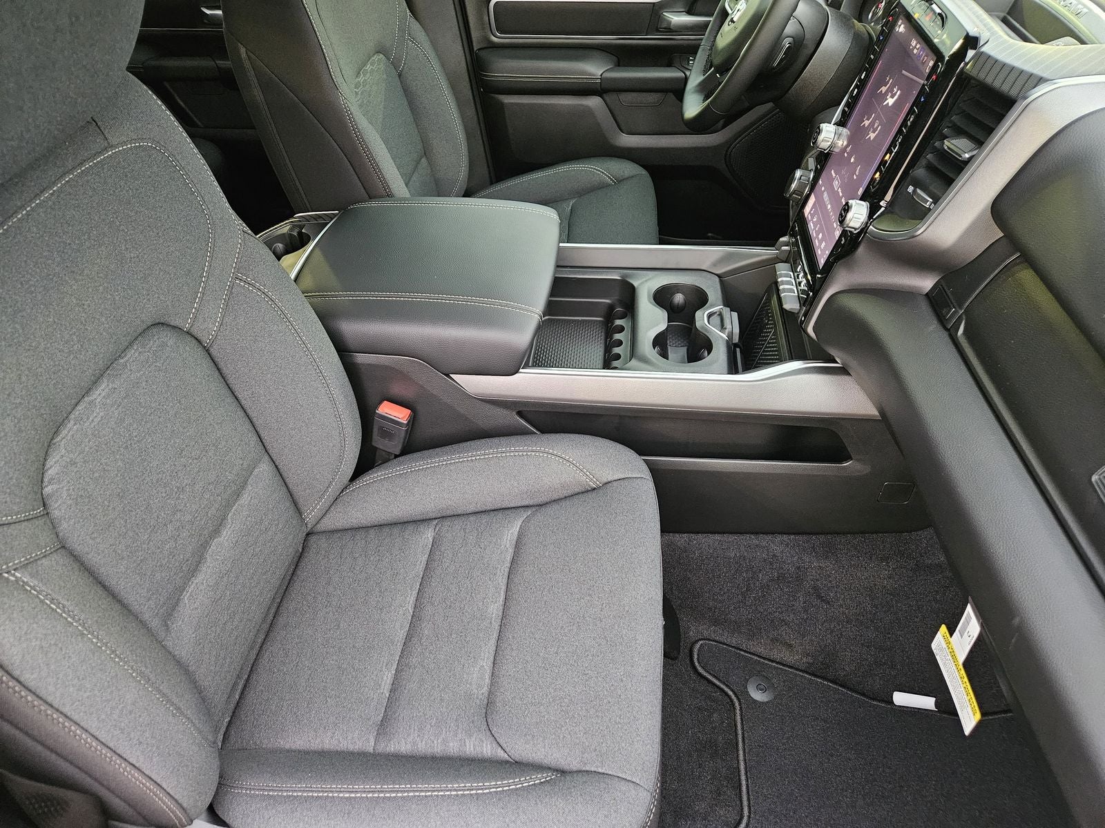 2026 RAM Ram 1500 RAM 1500 BIG HORN CREW CAB 4X2 5'7' BOX